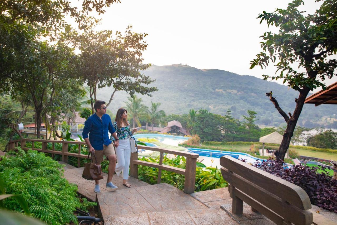 Encore A Boutique Resort Mulshi Екстериор снимка